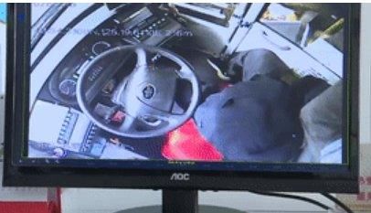 驾驶员|只因劝他戴口罩，男子暴打女司机！