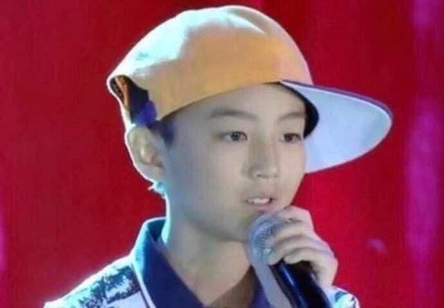  冠军|8年前这个选秀节目简直＂有毒＂，淘汰的都是巨星，冠军早已无人识！