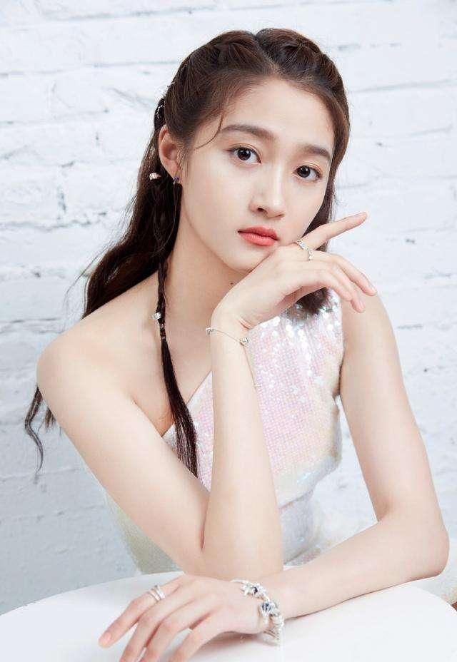  杨幂|看娱乐圈的高考分数 杨幂583，刘星365，看到周笔畅太惊讶了！