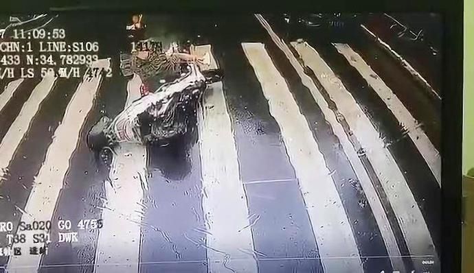  车长|【践行社会主义核心价值观·友善】点赞！一天三起暖心事 展现郑州文明大爱