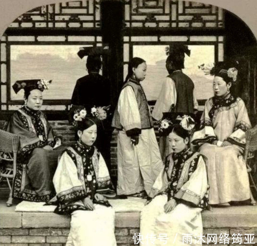 曝光|清宫妃嫔真容曝光,网友大呼∶皇帝勤政的原因找到了