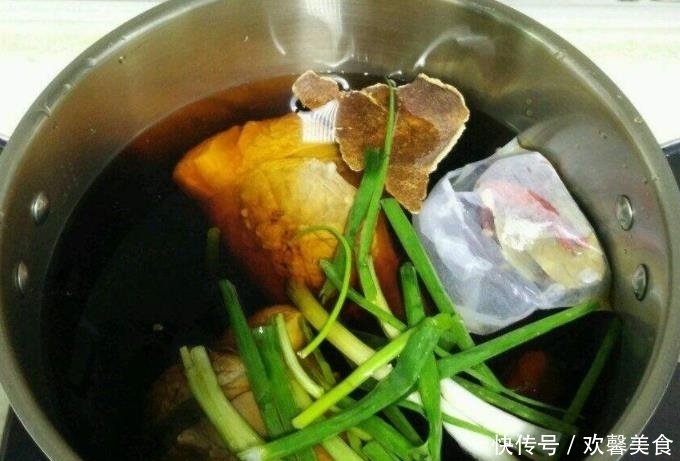 外传|爷爷不外传的卤肉秘方,不管什么肉,只要煮一煮,出锅后香且入味