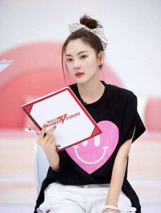  面临|《中餐厅4》生不逢时，哥哥姐姐们太强势，面临《妻子4》相同问题