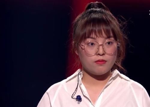  李健导师|《好声音》18岁单依纯加入李健战队后，她会成为第二个邢晗铭吗？