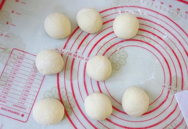  食欲|早餐吃它，不用面粉做的面包，宣软又有嚼劲，越吃越香，越吃越想