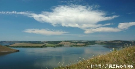  注定|注定要在一起的人，其实早在相遇时，就能感觉到