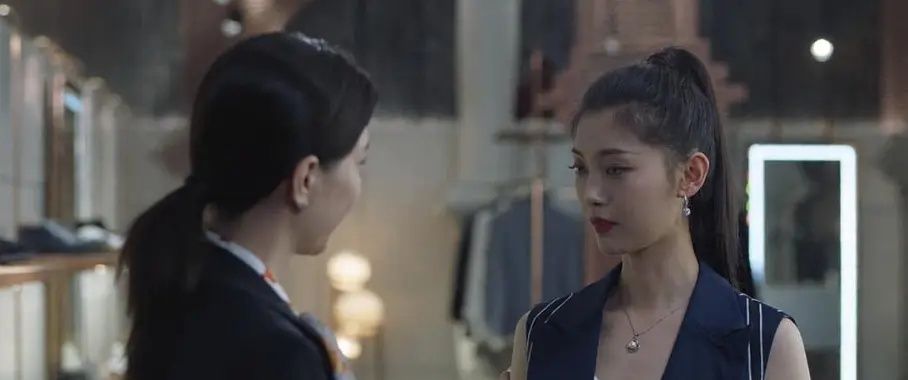  店长|《三十而已》：你们都厌烦的空降副店长黛西，我真心想夸她