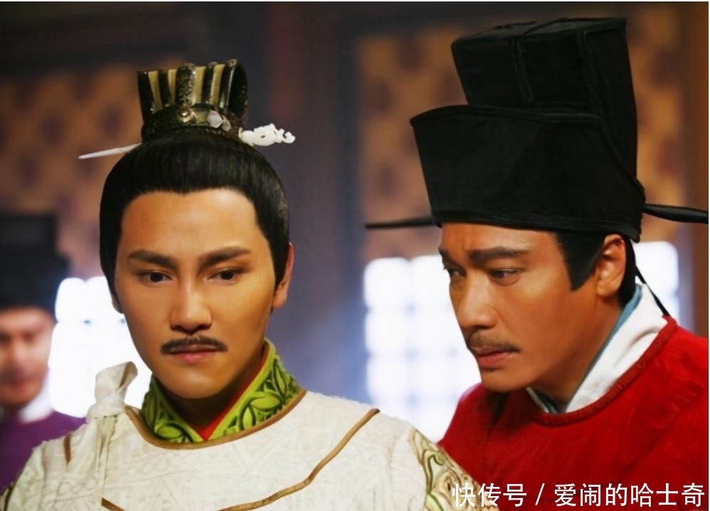 一小|岳飞含冤被杀，手下113员武将无动于衷，一小兵扛着铡刀找秦桧