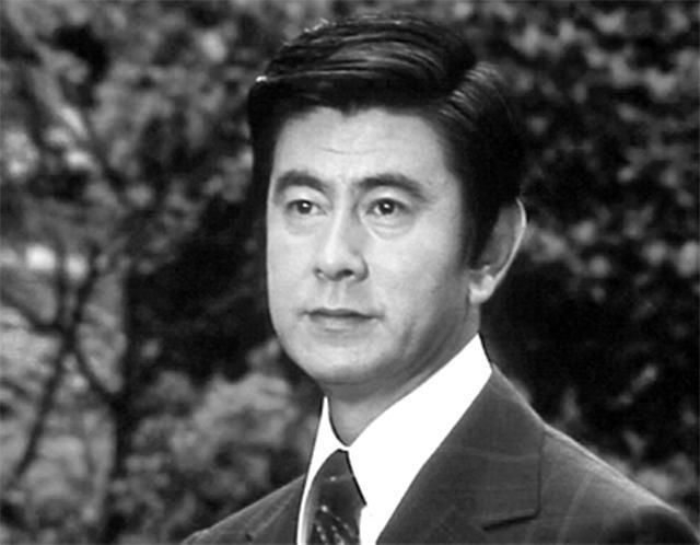 中川信夫|晚年＂大岛茂＂宇津井健向初恋求婚，不成想5小时后沉默离世