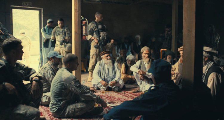  主持|王牌电视主持的小说改编，这部电影的惨烈让人惊醒