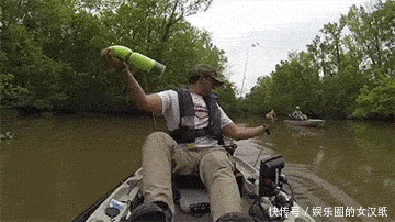  姑娘|GIF搞笑趣图: 日本最清纯的姑娘, 请问你看到她对她还有仇恨吗?