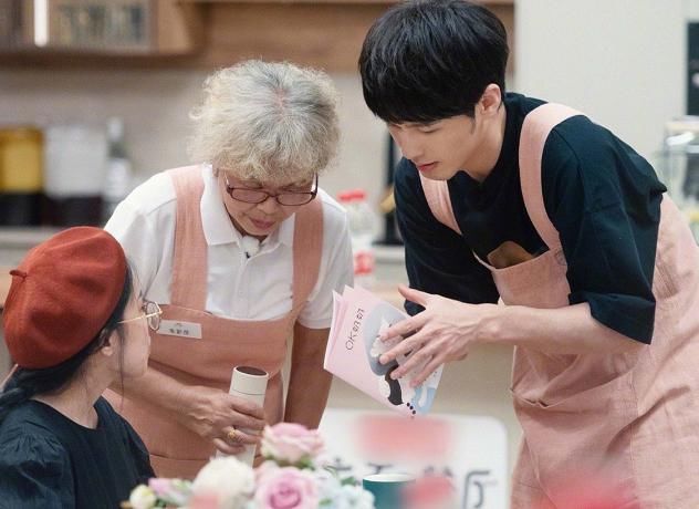  师哥|白宇拼演技？忽悠王彦霖说自己是师哥，揭晓是90后时被对方吐槽