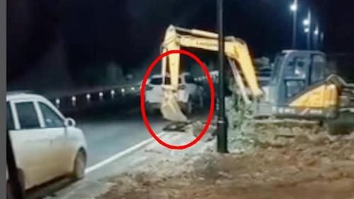  砸死|男子开挖掘机砸死堂兄弟，人倒后还继续攻击 警方：因经济纠纷