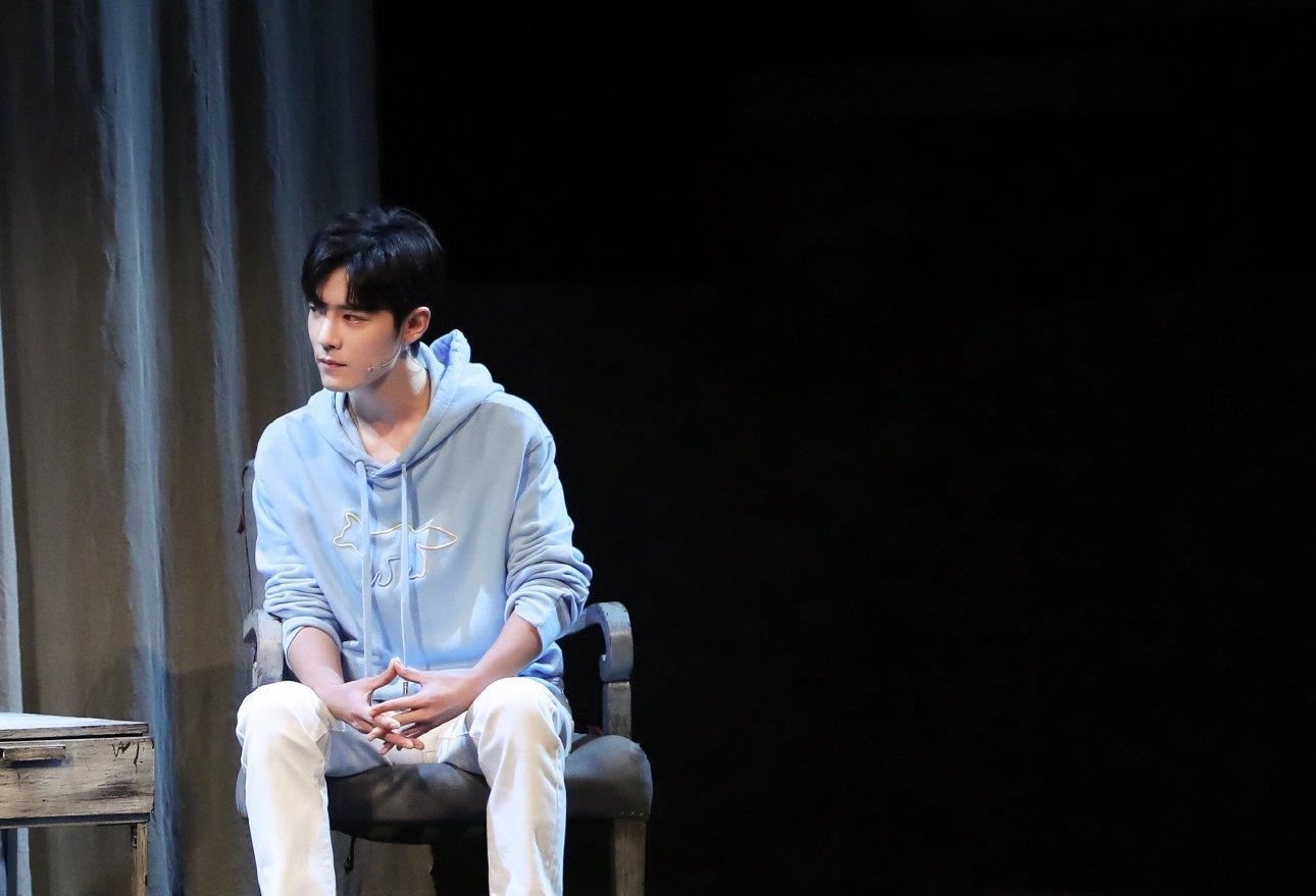  认可|央华戏剧首席制作人谈肖战，不怕他带来负面质疑，并对他进行认可