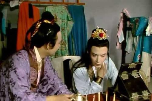 柳湘莲|柳湘莲是真爱尤三姐吗?