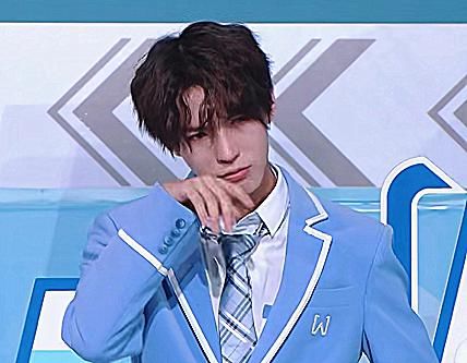  段旭宇|《少年之名》淘汰公布，李希侃哭了，听到他说的话：太扎心