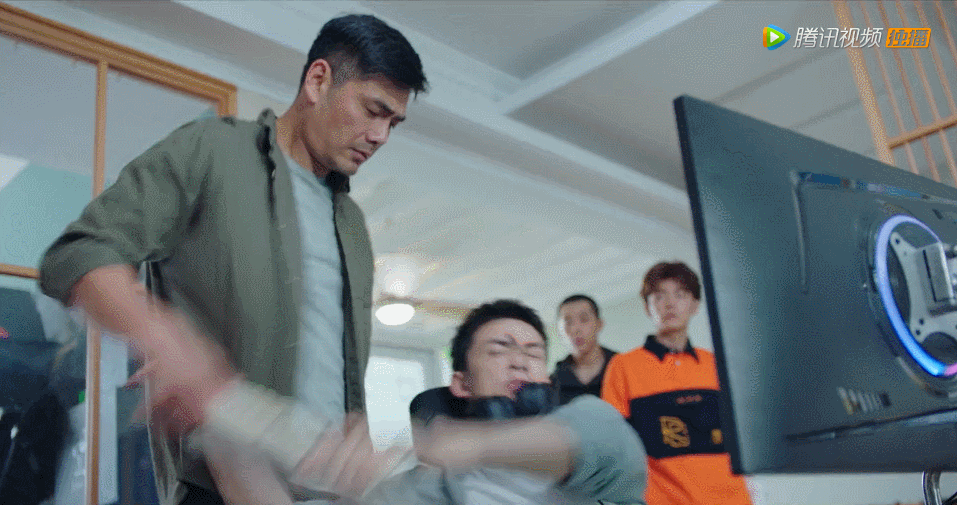  吴磊|打架丢工作？考试倒第二？《穿越火线》鹿晗吴磊为梦想付出了什么