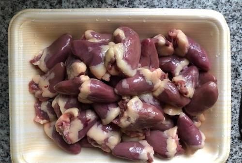 鸡心|爆炒孜然鸡心滑嫩美味，去腥又能增香，这步非常关键一看就学会