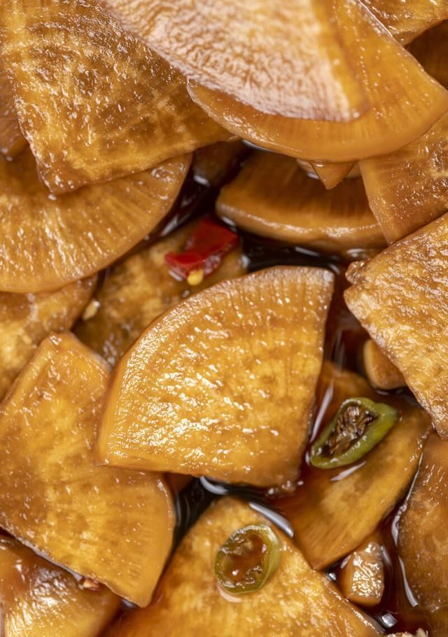 便宜|秋季的萝卜好吃又便宜,这样腌着吃,爽脆解腻,再不怕吃大鱼大肉