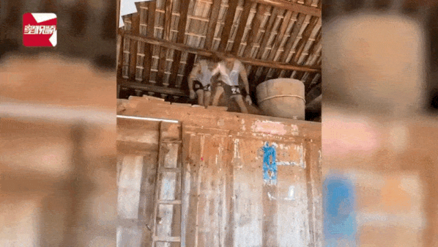  泪目|父亲发了第一条朋友圈，女儿看到后瞬间泪目