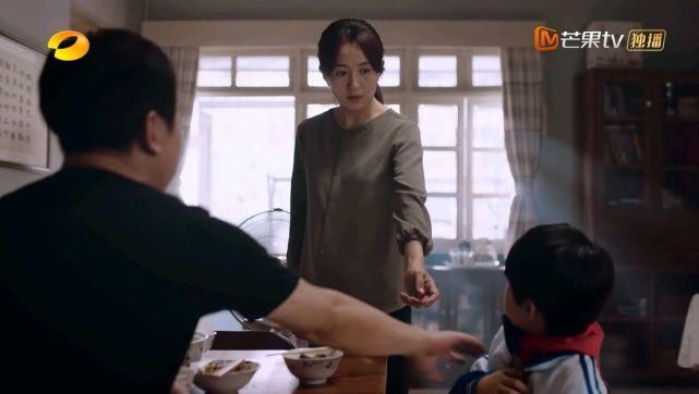  三件|凌霄的药是抗抑郁的？三件事看出端倪，凌霄抑郁也不足为奇！