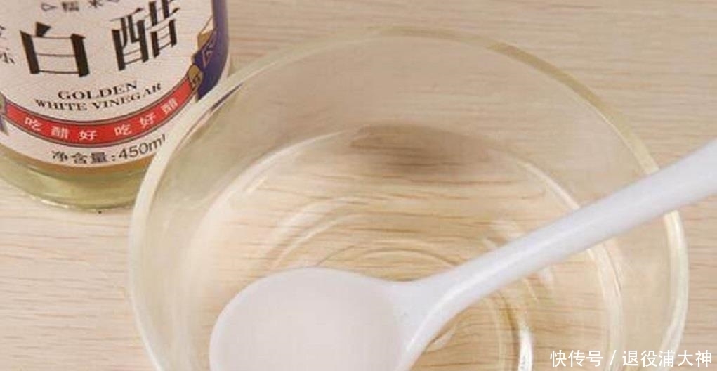 大牌|维生素E加它抹在脸上,坚持7天紧致肌肤淡化色斑,堪比大牌!