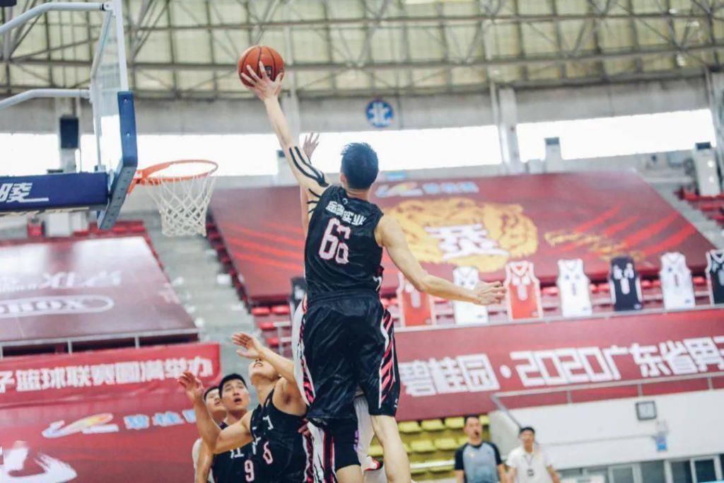  比赛|广东联赛第五日 | 龚嘉龙35+10+19，顺德胜佛山锁定八强