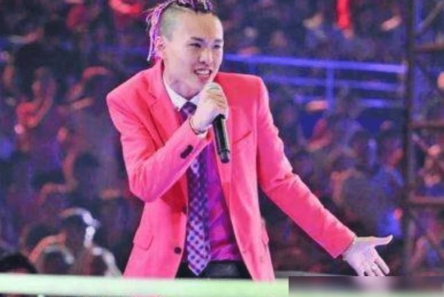 歌手|曾在《好声音》成名走红,却因爱情放弃事业,如今逐渐沦为路人!