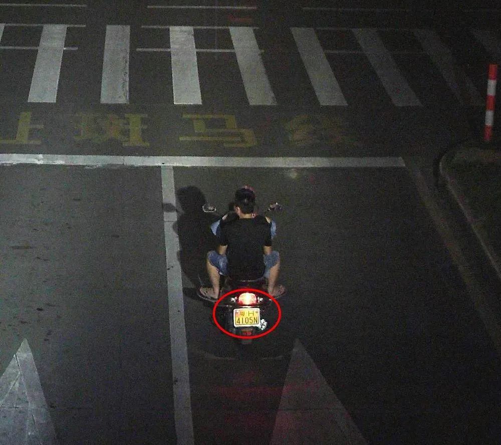  违法|不戴头盔、闯红灯、逆行等……肇庆又一批交通违法车辆被曝光！