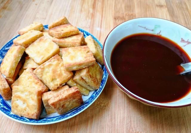  大盘|这菜我家隔几天做一回，2块钱炒一大盘，比肉还好吃，总也吃不腻