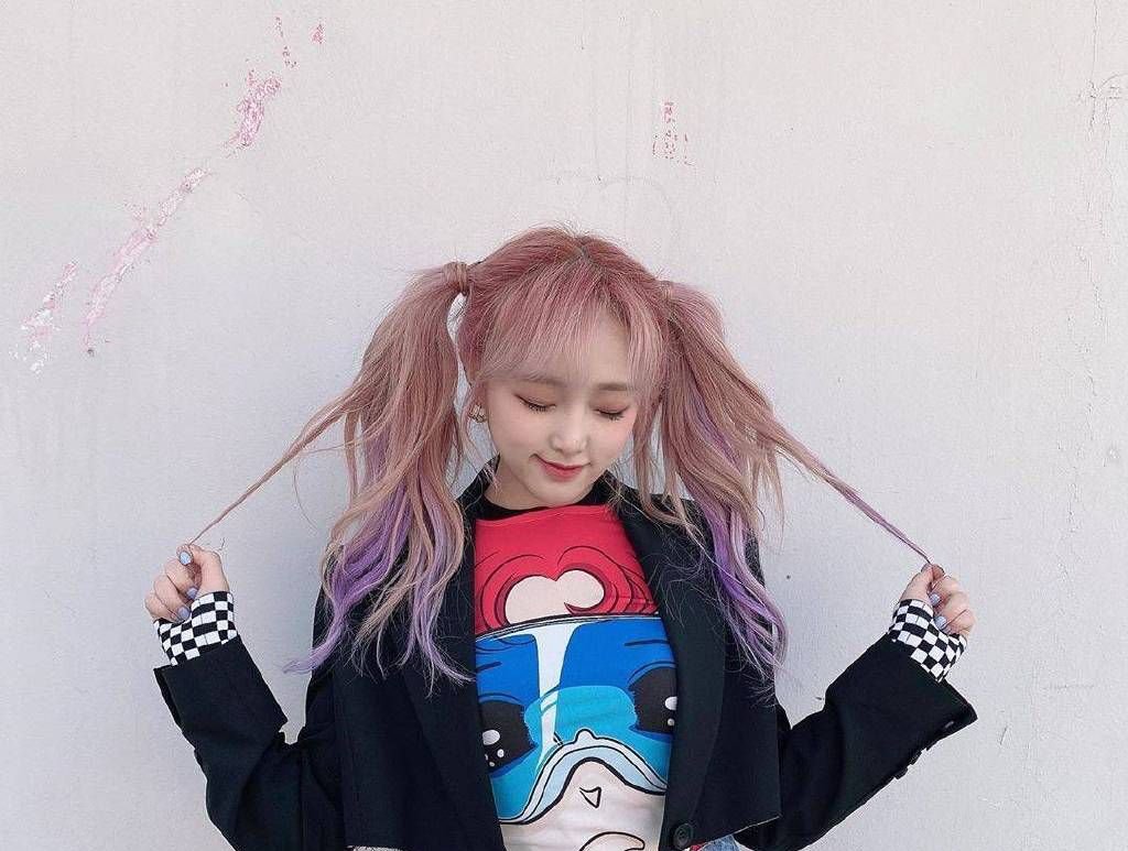 发型|辣妈变少女的发型，首选双马尾，杨幂郑爽都换上了，让你美过初恋