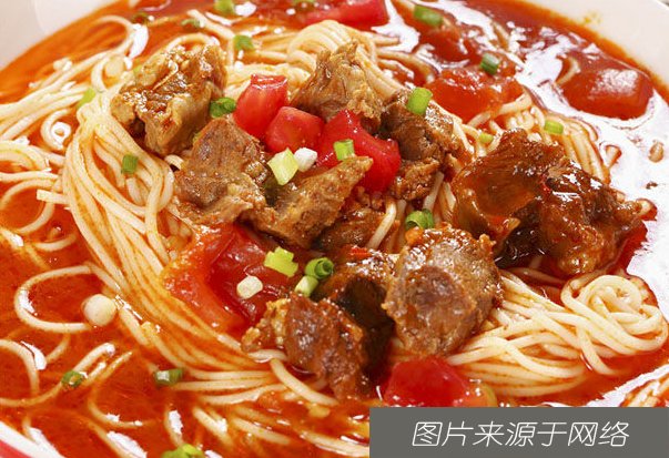 儿童|孩子吃的“主食”，营养丰富，爽口滑嫩，汤浓味美，吃了还想吃