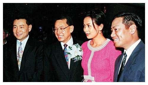 价值|2019年,刘嘉玲展出价值10亿皇冠后,才明白梁朝伟的心酸