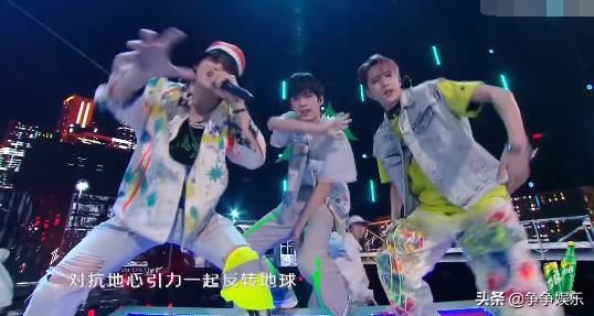  火箭少女|陈卓璇提问：R1SE男团为什么不叫202，张颜齐：我们不配