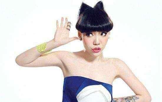  姑娘|90后姑娘吴莫愁被“移出”娱乐圈，时代淘汰一个人从来不会打招呼