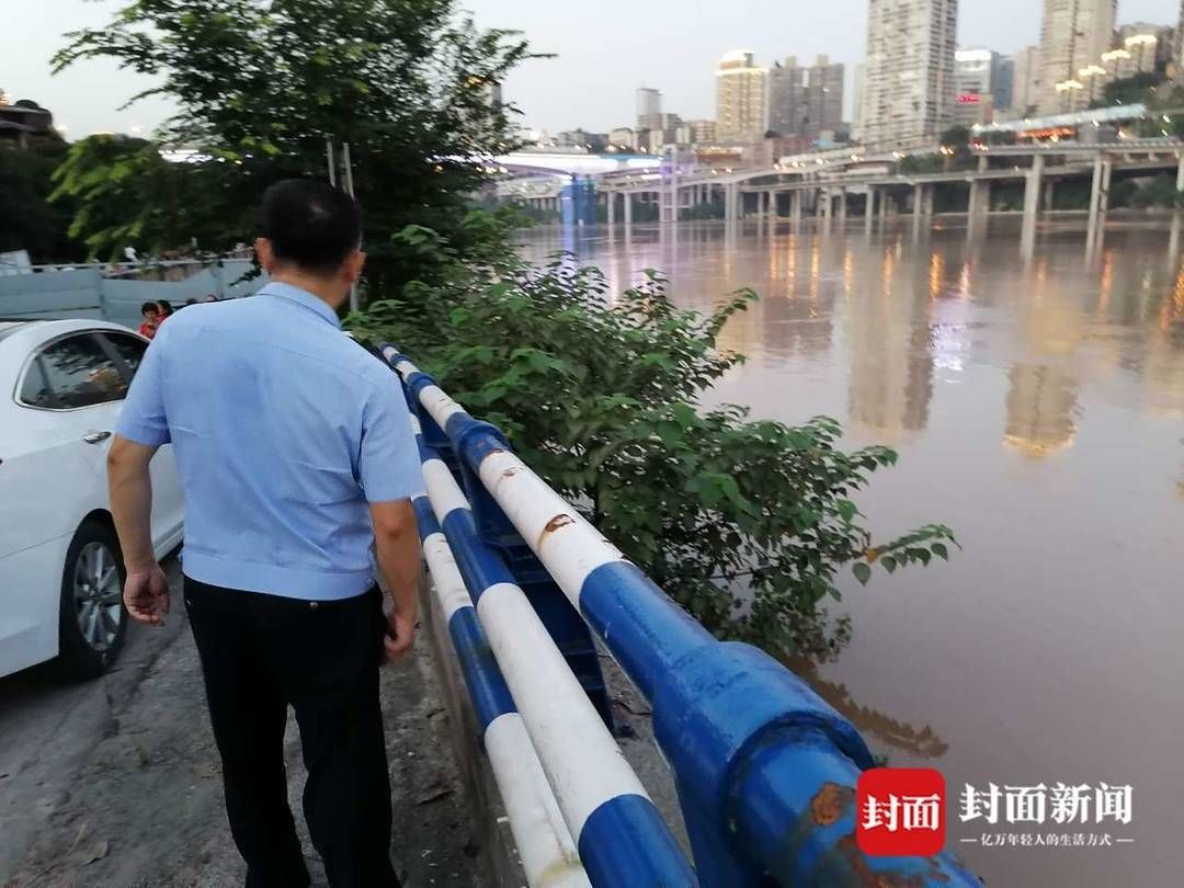 辖区|洪峰过境 紧急转移疏散350余人次 重庆江北警方保辖区市民安全