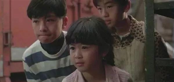  童星|她是香港“最火童星”，黄家驹、张国荣的“妹妹”，现在怎样了