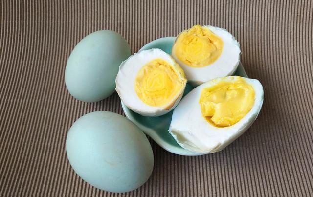 妈妈|吃鹅肉的人很多,超市却没有鹅蛋卖,也很少见人吃鹅蛋,为什么呢