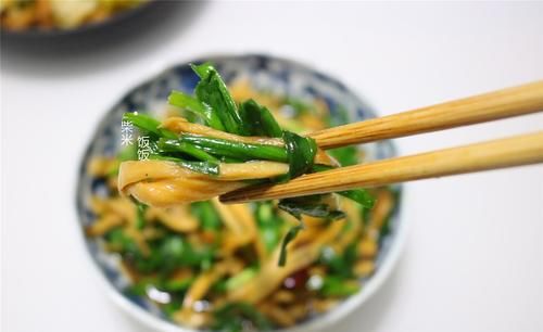  杏鲍菇|韭菜和它是绝配，大火一炒就出锅，鲜美好滋味，要试试