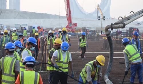  医生|他们的节假日，是假的……