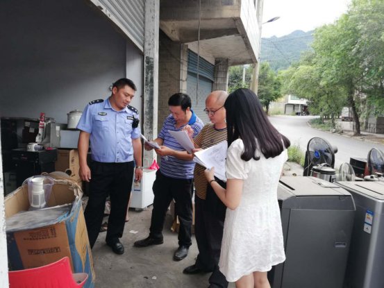 满腔|骄阳似火 火不过执行干警的满腔赤诚