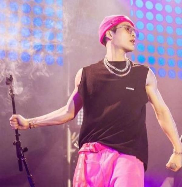  残酷|街舞比赛的残酷影响着王嘉尔，热爱舞台的他发声：我不想再输了