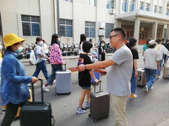 山东|防诈宣传进高校！山东移动聊城分公司给新生送上“安全礼包”