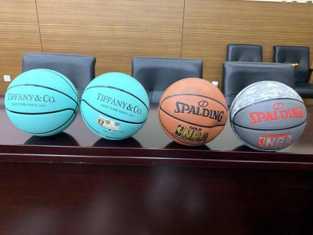 篮球|假！限量200个的“蒂凡尼”联名款篮球竟要多少有多少？