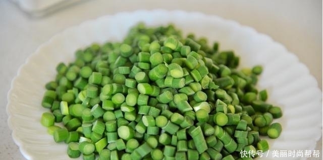  排出|此菜是天然＂洗肠草＂，杀菌清肠道，1周吃2次，排出宿便一身轻