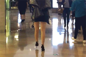 请勿|这是洗手池，不是小便池，请勿做出不文明的举动!