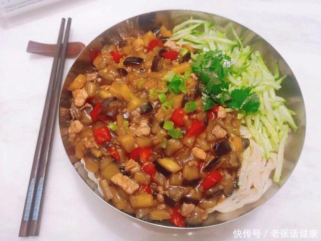 三伏天教你5种好吃的面条(“头伏饺子二伏面”！二伏20天，5种好吃面条，营养开胃又解馋)