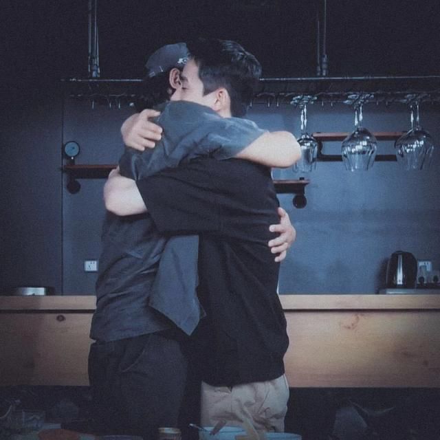  火锅局|陈明昊行车千里赴朱一龙的火锅之约，戏痴之间的友情，我们懂了！