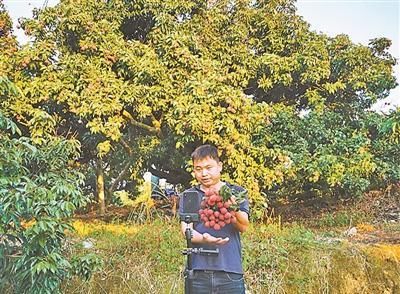  销路|电商扩销路 农民做主播