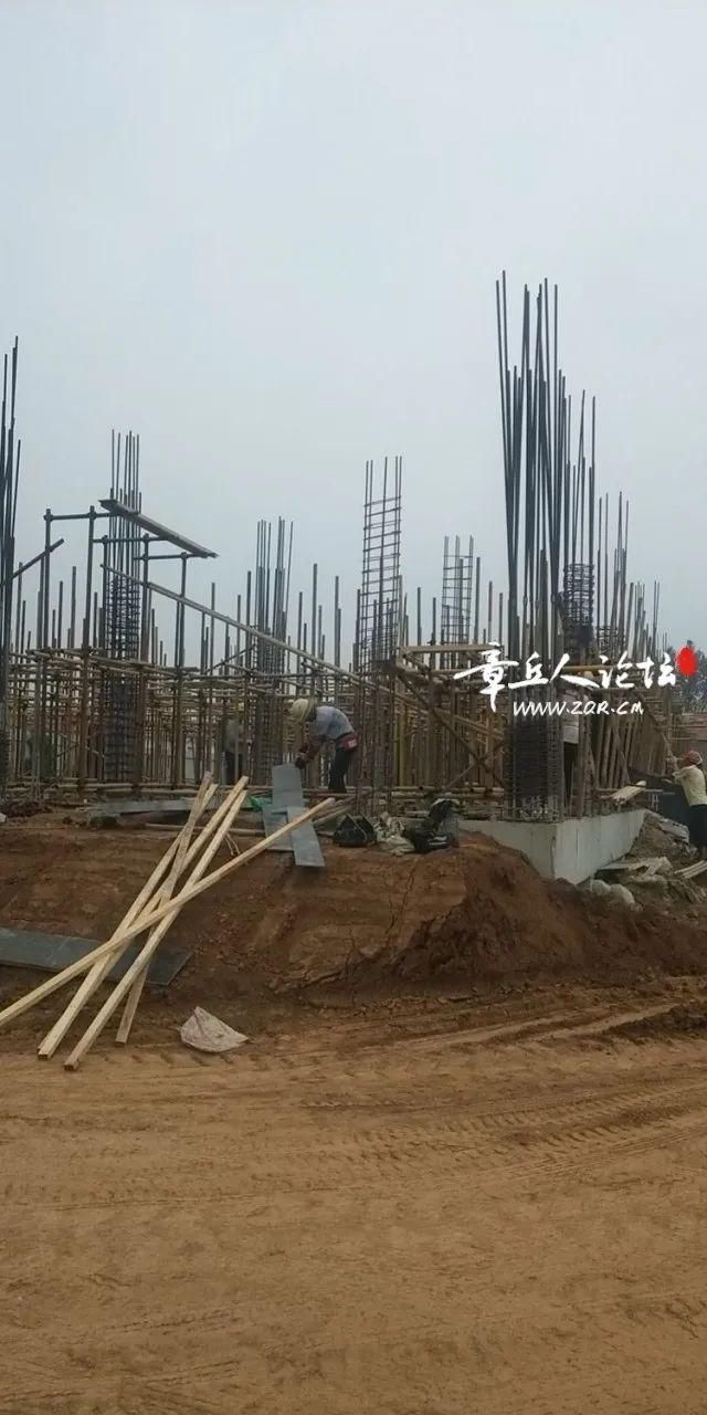 板钢筋绑扎完成|章丘安置房建设最新进展?（7月24日）